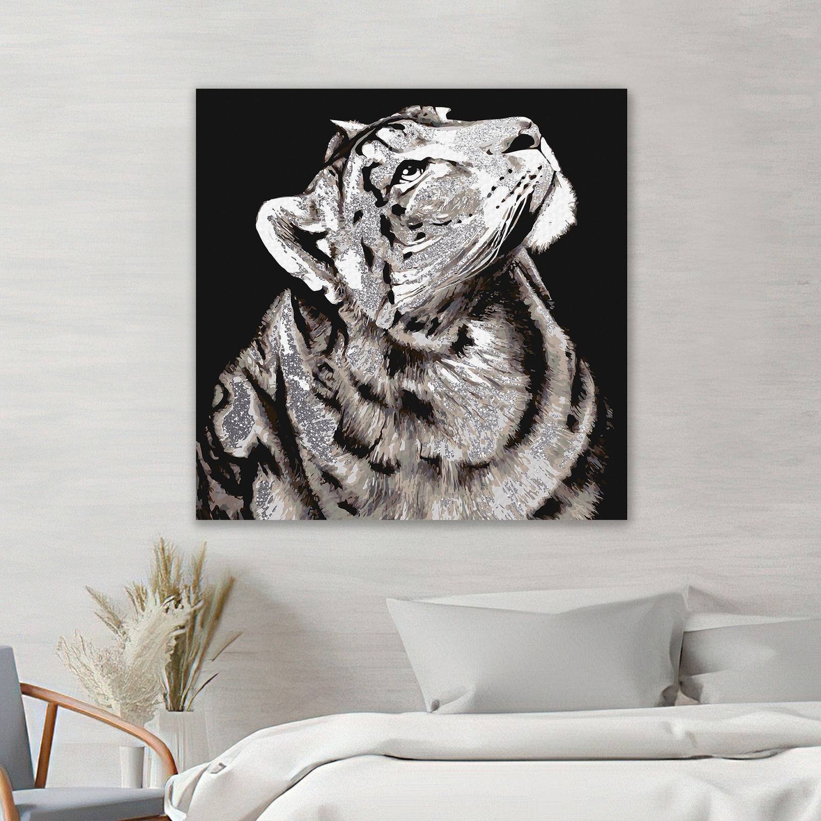 Ezüst tigris (CDC0167)